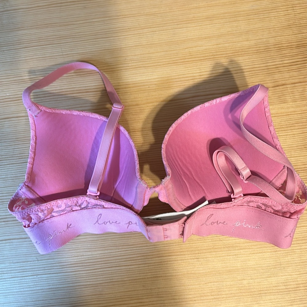 Pink Bra - Picture 2 of 9